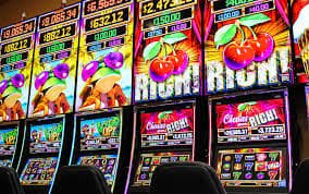 Antarmuka mobile alphaslot menampilkan tabel hasil dengan filter kategori dan pencarian
